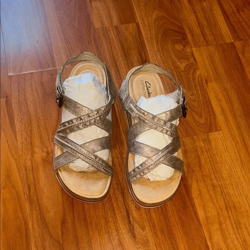 Clarks Women's Metallic Cross-Strap Sandals